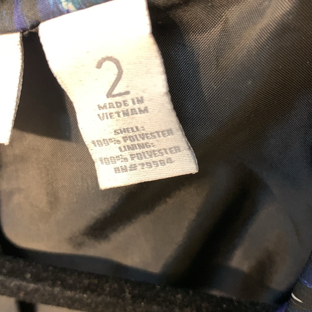 Chico’s Zenergy Watercolor Jacket - Picture 8 of 8